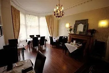 Fraoch House Hotel Edinburgh 4*,