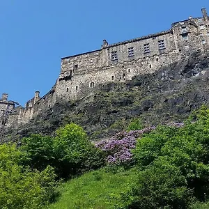 The Wee Thistle Apartment